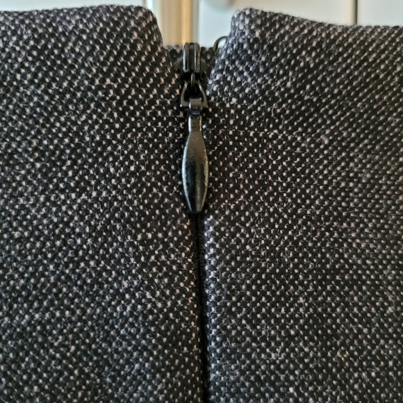 BR PENCIL SKIRT - Picture 4 of 5